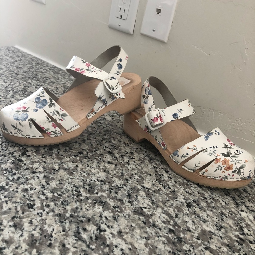 Floral wood clog sandals